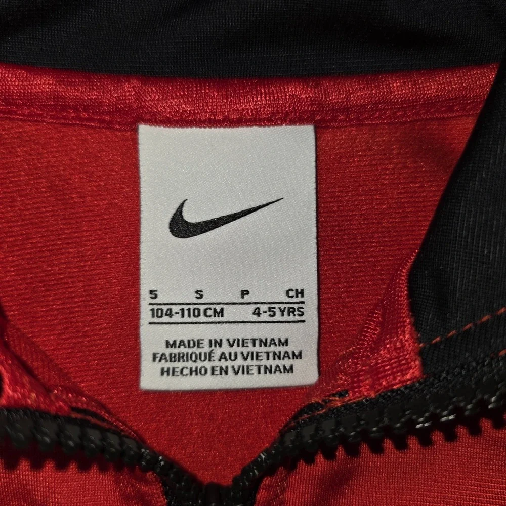 Boys Nike  Track Jacket Red Full Zip Youth Kids  - Size 4-5 Years - Picture 4 of 6